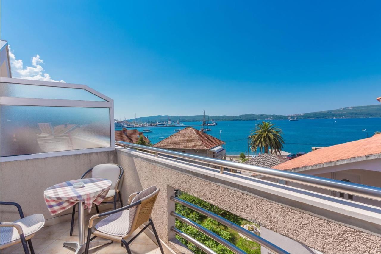 Rosic Apartments Tivat Kültér fotó