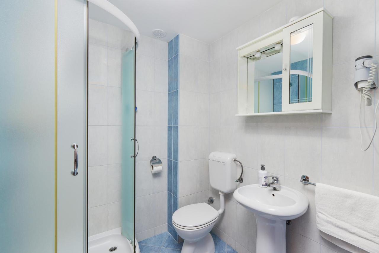 Rosic Apartments Tivat Kültér fotó