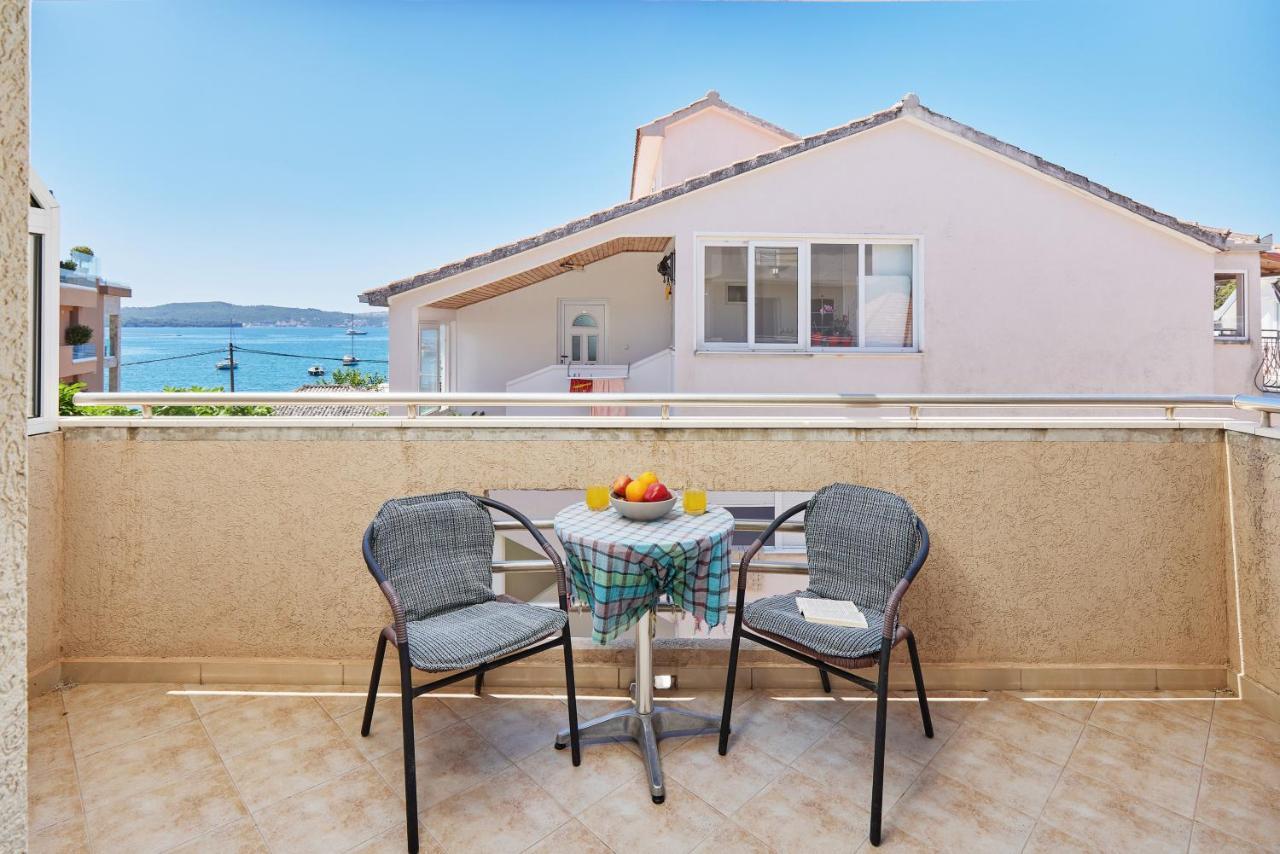 Rosic Apartments Tivat Kültér fotó