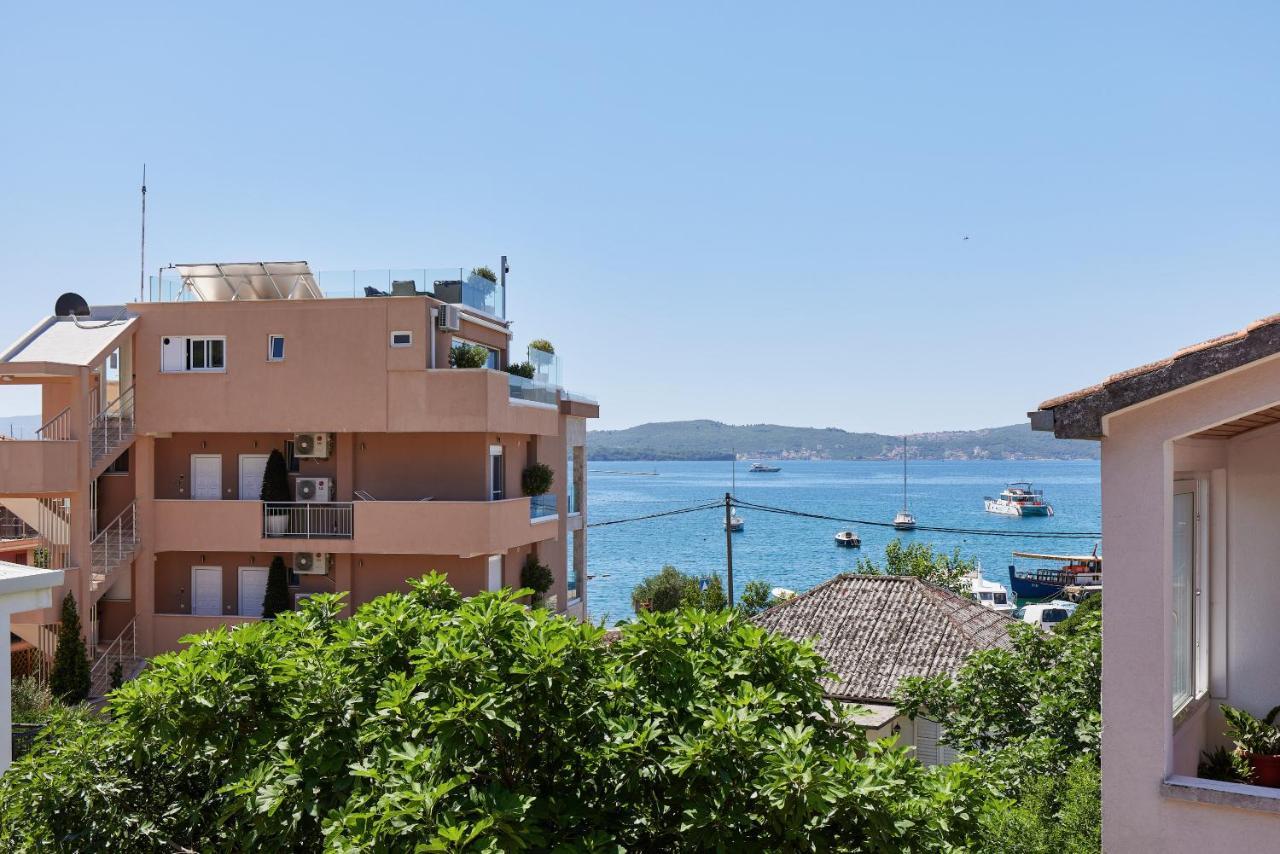 Rosic Apartments Tivat Kültér fotó